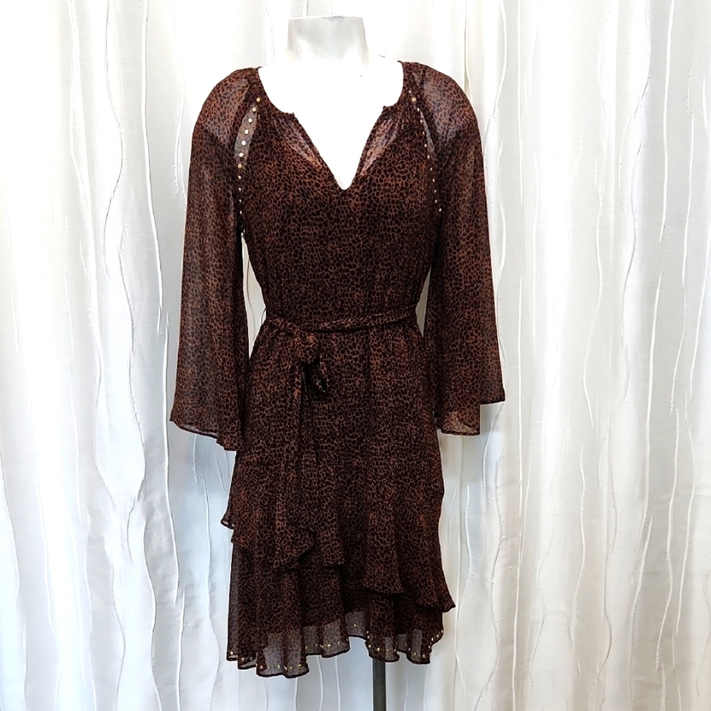 White House Animal Print Bell Sleeve V-Neck Dress - Picture 1 of 7